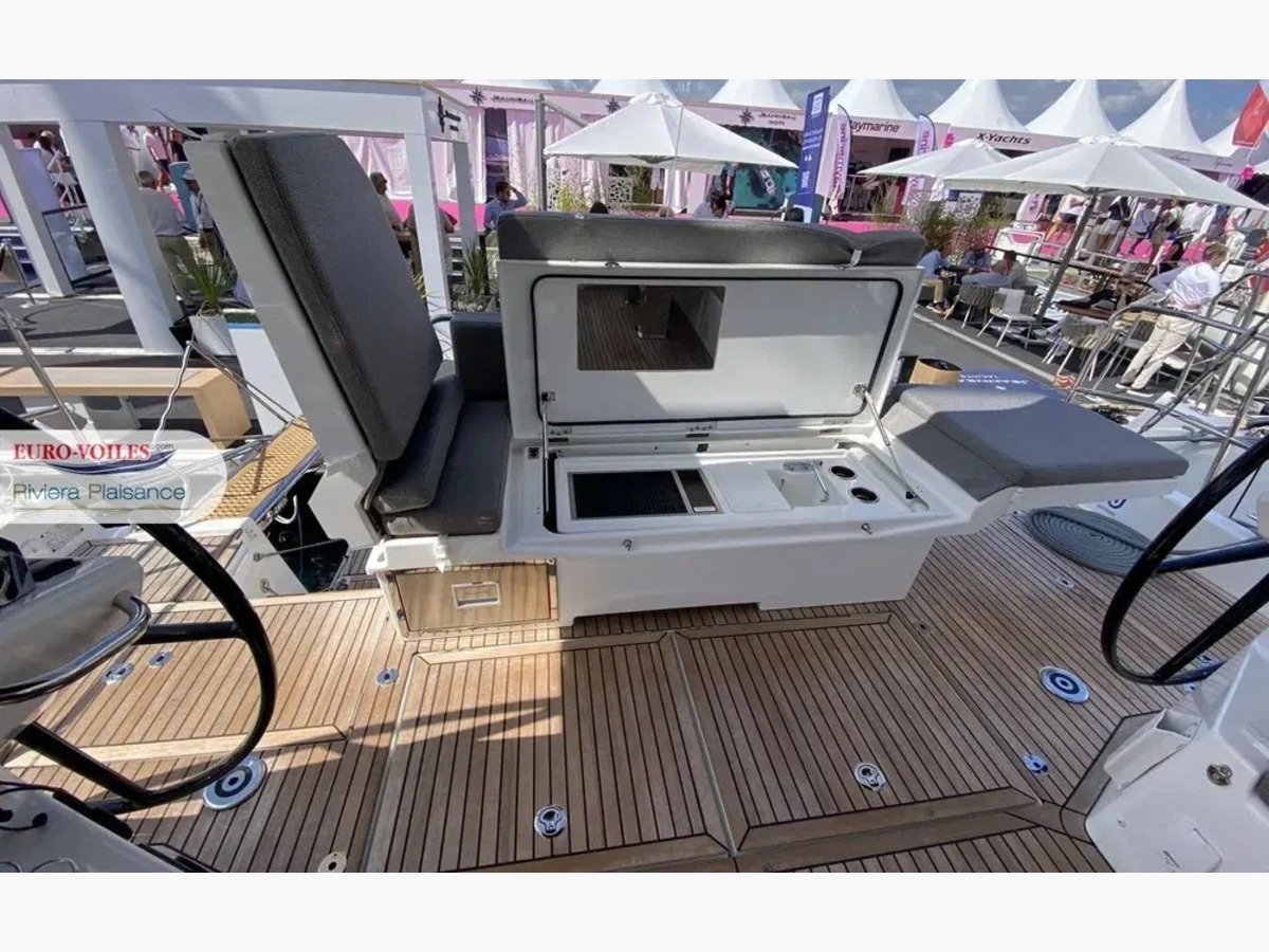 JEANNEAU YACHT 60