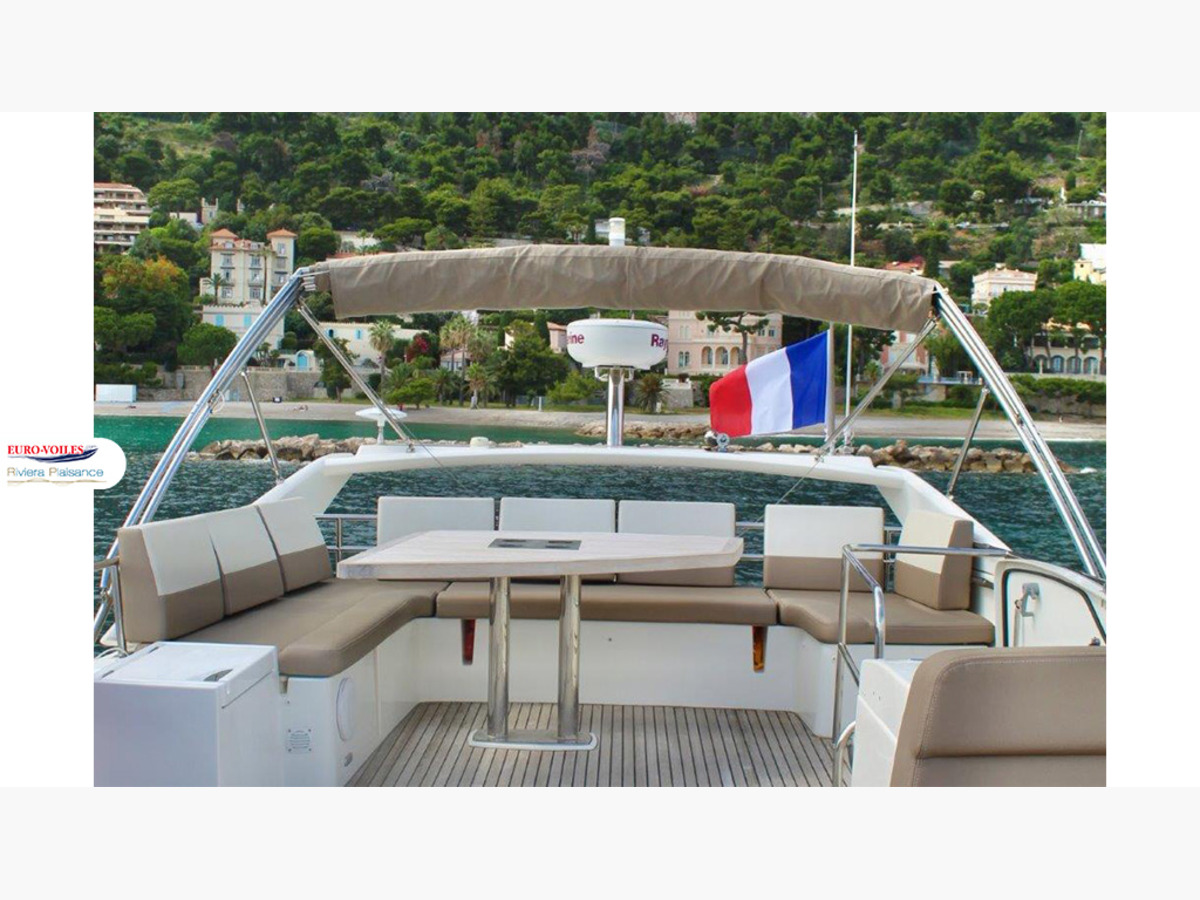 PRESTIGE 550 FLY